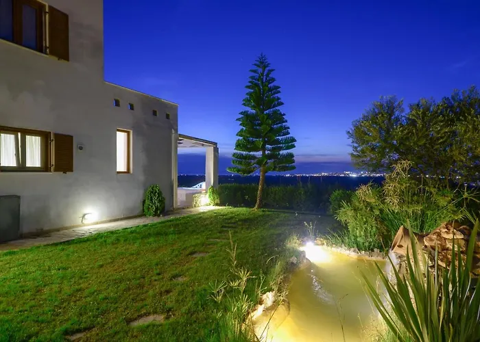 فيلة Naxos Bella Vista